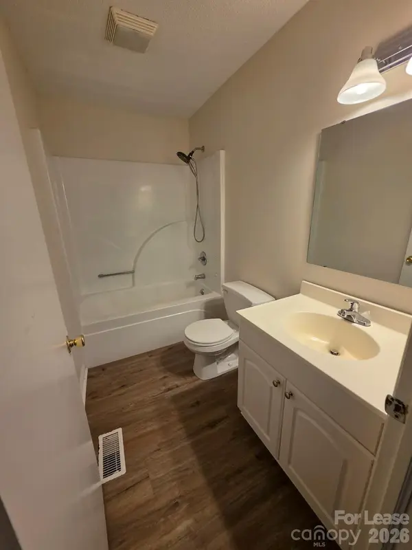 804 Carolyn DR SE, Concord, NC 28025