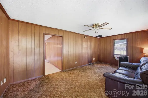 150 Mcshag DR, Kannapolis, NC 28081