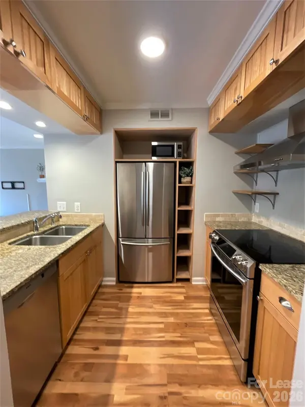 300 S Cedar ST #3, Charlotte, NC 28202