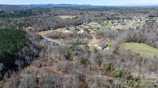 5300 Antler Creek DR #30, Granite Falls, NC 28630