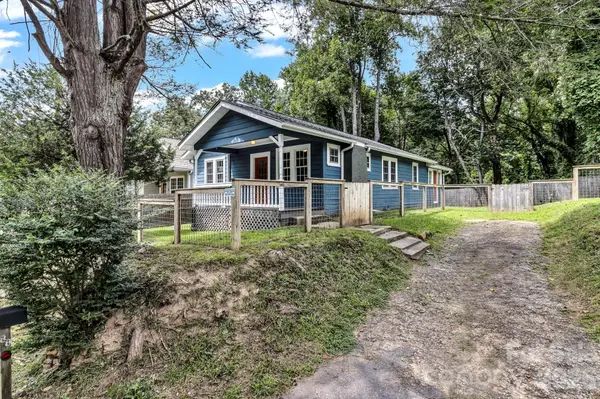 88 Brooklyn RD, Asheville, NC 28803