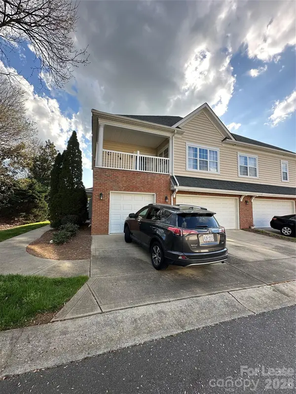11812 Toulousse ST, Charlotte, NC 28277