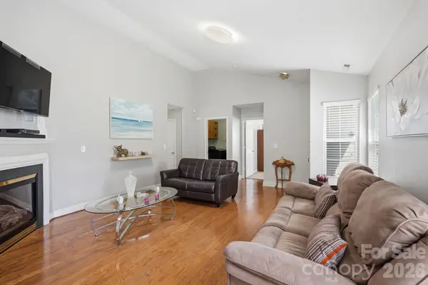 5816 Wallace AVE, Charlotte, NC 28212