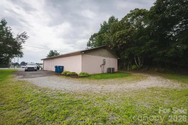 224 School DR, Taylorsville, NC 28681