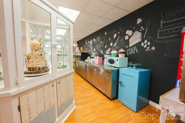 224 School DR, Taylorsville, NC 28681