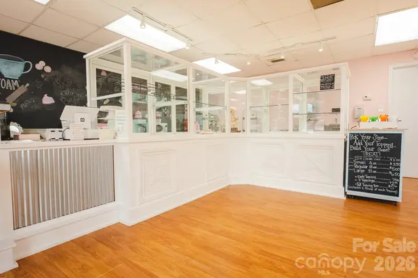 224 School DR, Taylorsville, NC 28681