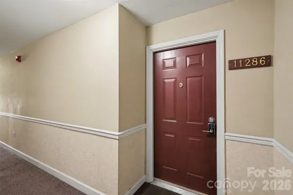 11286 Hyde Pointe CT, Charlotte, NC 28262