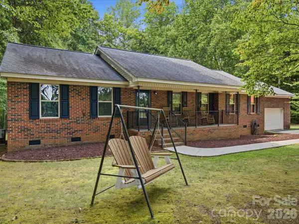155 S Grandview RD, Clover, SC 29710