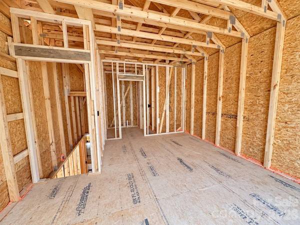 23 Sandstone DR, Weaverville, NC 28787