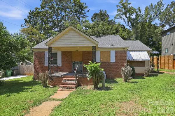 2840 Cowles RD, Charlotte, NC 28208