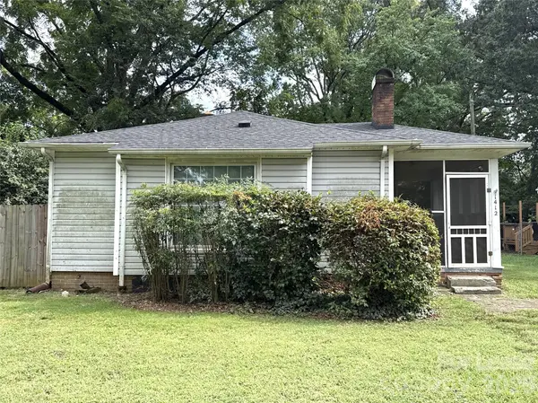 1412 Claridge LN, Charlotte, NC 28209
