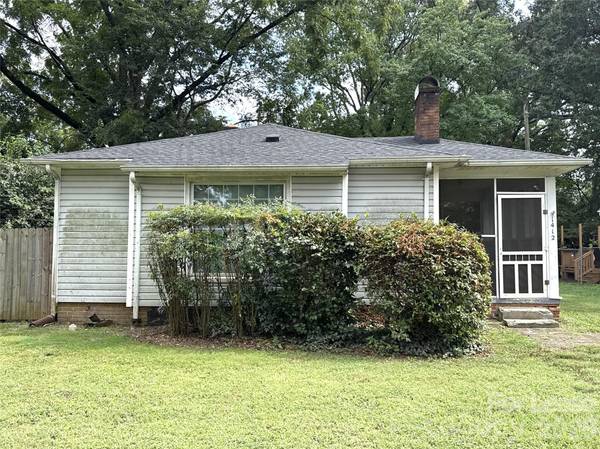 1412 Claridge LN, Charlotte, NC 28209
