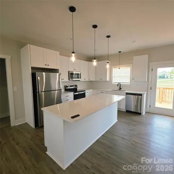 118 Wetmore RD, Woodleaf, NC 27054