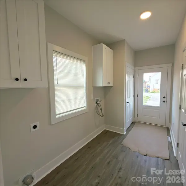 118 Wetmore RD, Woodleaf, NC 27054