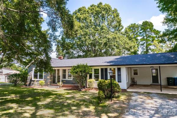 1224 Glenwood AVE, Salisbury, NC 28146