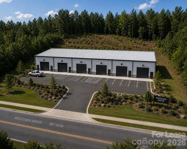 1488 Midtown DR, Lincolnton, NC 28092