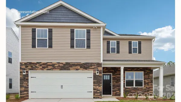 1702 7th Street DR NE, Hickory, NC 28601