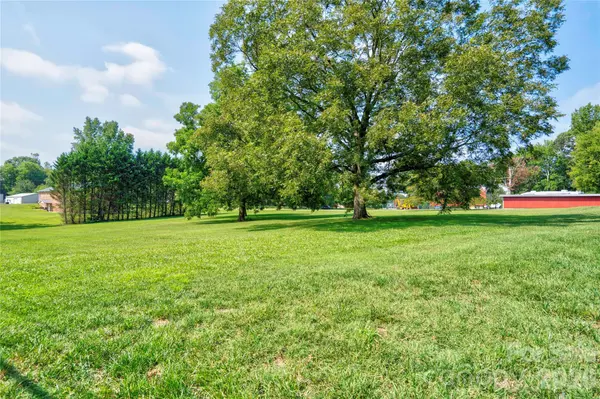 000 Fallston RD, Fallston, NC 28090