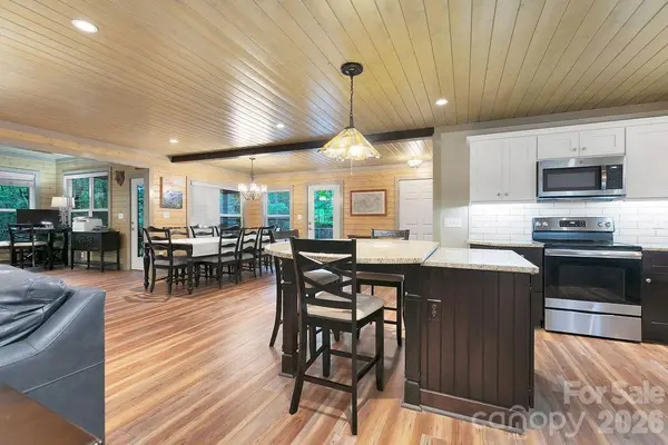 503 Cliff Ridge DR, Cleveland, SC 29635