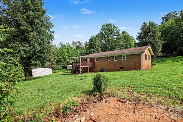 6338 Fairlane ST, Hickory, NC 28602