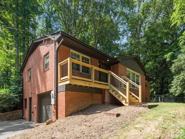 340 School RD, Asheville, NC 28806