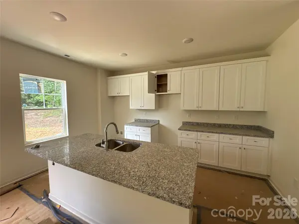 3503 Deacon LN, Denver, NC 28037