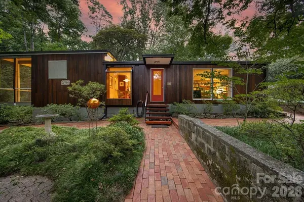 501 Ellsworth RD, Charlotte, NC 28211