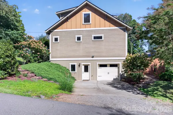 243 Cragmont RD, Black Mountain, NC 28711