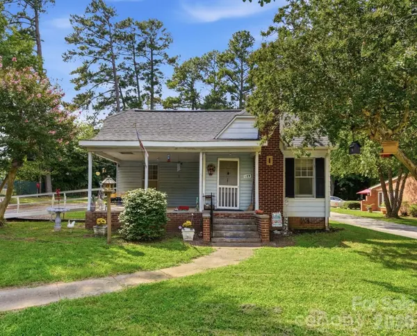 109 Salisbury ST, Rockwell, NC 28138
