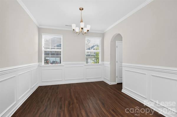 13622 Pontchatrain AVE, Charlotte, NC 28273