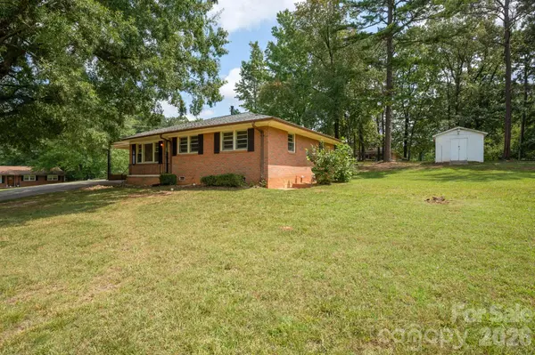 901 S 10th ST, Bessemer City, NC 28016