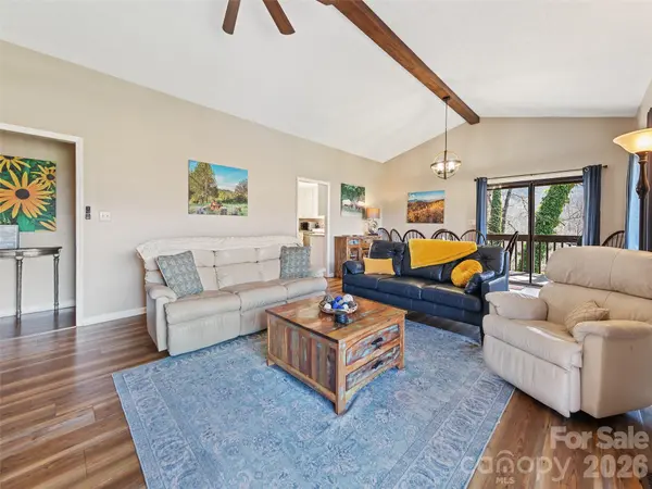 182 Allison DR, Maggie Valley, NC 28751