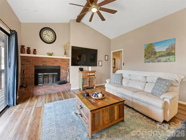 182 Allison DR, Maggie Valley, NC 28751