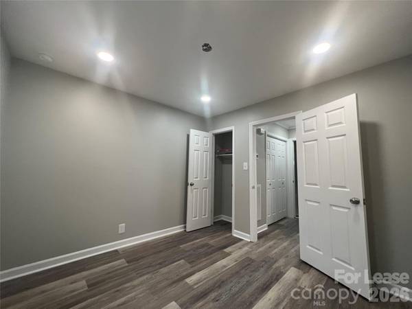 1300 Main ST #3, Mount Holly, NC 28120