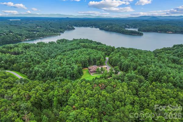 293 Bear Cliff DR, Nebo, NC 28761