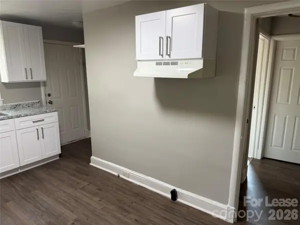 3518 The PLZ, Charlotte, NC 28205