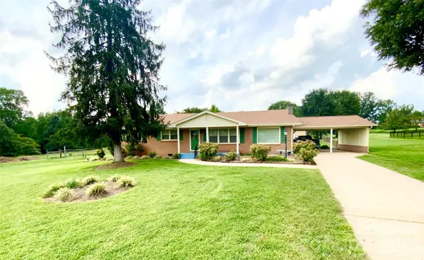 1749 Oak Grove Church RD, Ellenboro, NC 28040