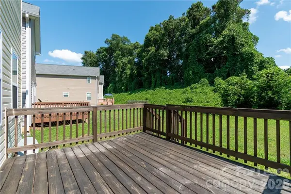 108 Lookout Point PL, Mooresville, NC 28115