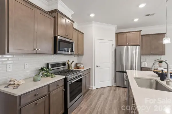 1723 Wabash PL, Boiling Springs, SC 29316