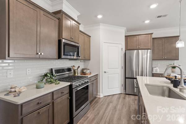 1723 Wabash PL, Boiling Springs, SC 29316