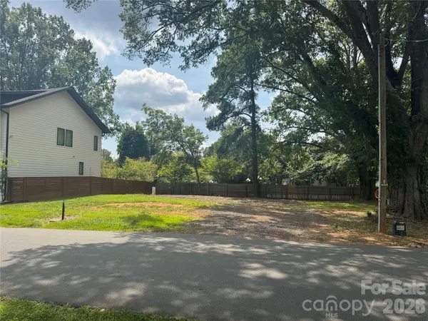 4420/4424 Castleton RD, Charlotte, NC 28211