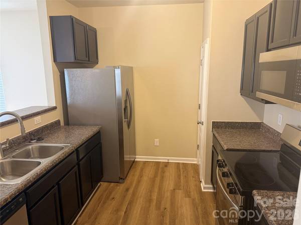 14304 Evening Flight LN, Charlotte, NC 28262
