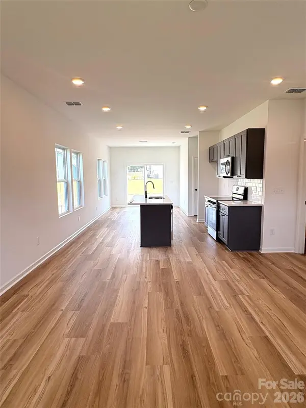 120 Creekstone LN #1, Granite Quarry, NC 28072