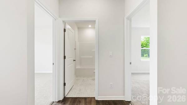 121 Piney Woods RD, Fletcher, NC 28732