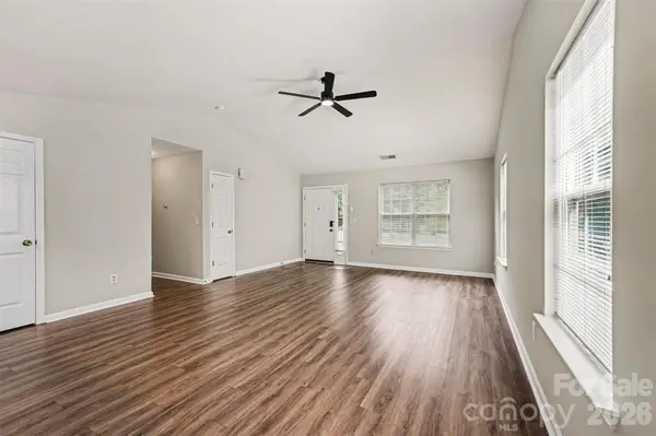 10104 Rockwood RD, Charlotte, NC 28215