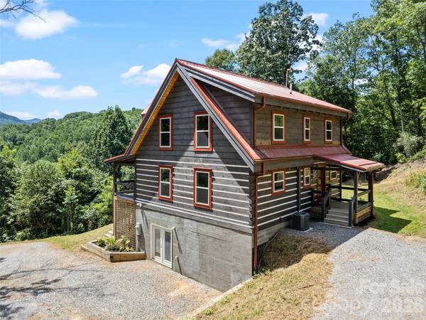 785 Orion Davis RD, Waynesville, NC 28786