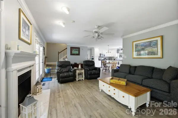 4203 Patriots WAY, Gastonia, NC 28056