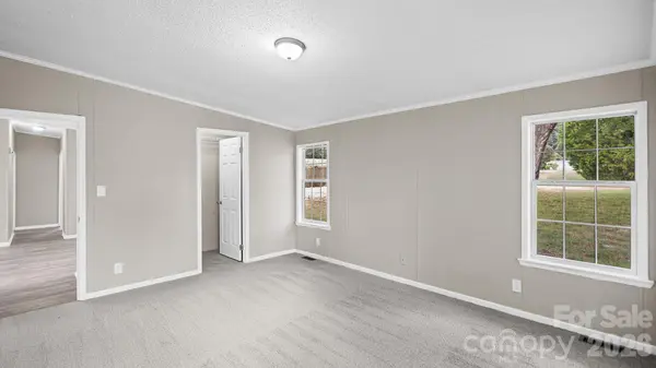492 Bethlehem RD, Statesville, NC 28677