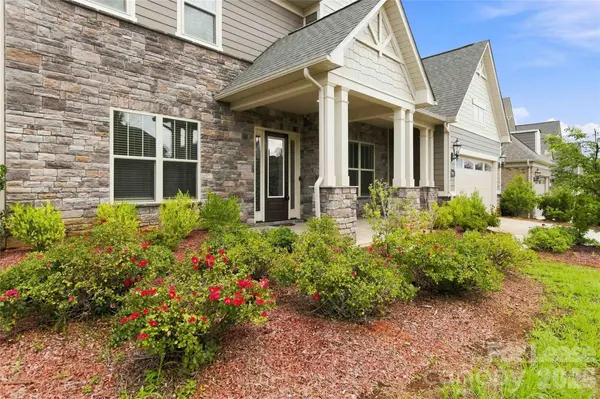 11422 Glanmire DR, Matthews, NC 28105