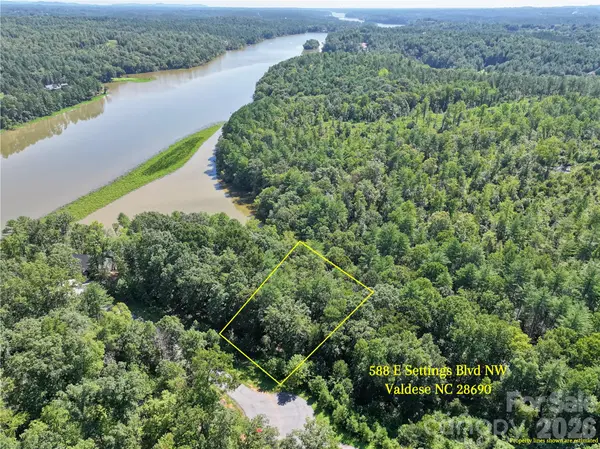 588 E Settings BLVD NW #268, Valdese, NC 28690